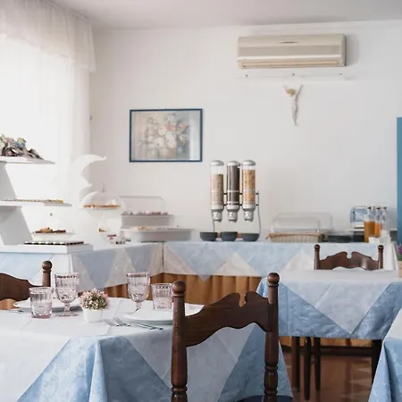 Cheri Hotell Rimini