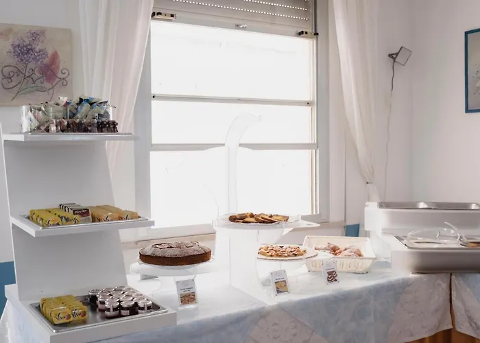 Cheri 2* ريميني