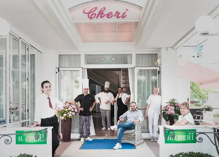 Cheri ريميني