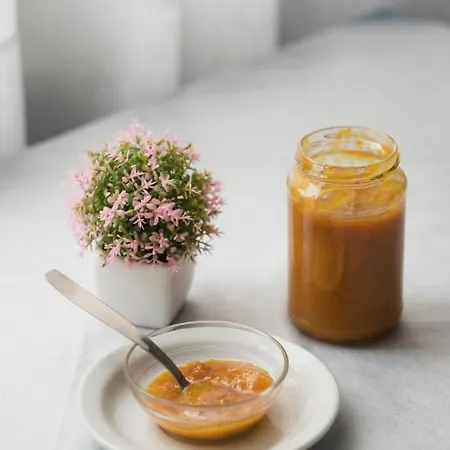 Cheri Ξενοδοχείο